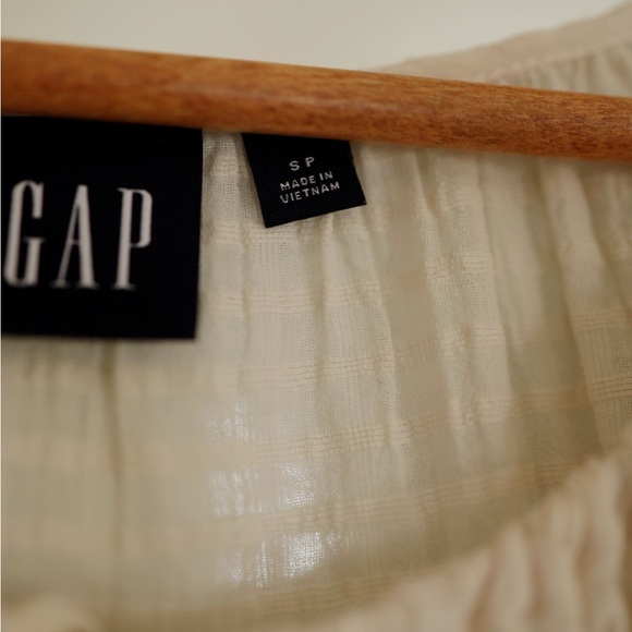 Cotton Cream Peasant Blouse - Picture 4 of 6